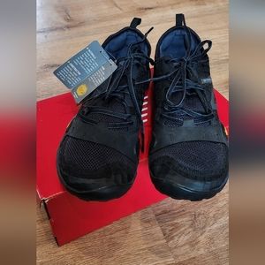 New Balance Minimus Trail 10v1Size: 12 - D (normal width)